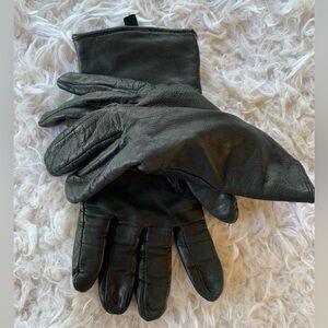 Women’s Vintage and Cashmere Gloves.
